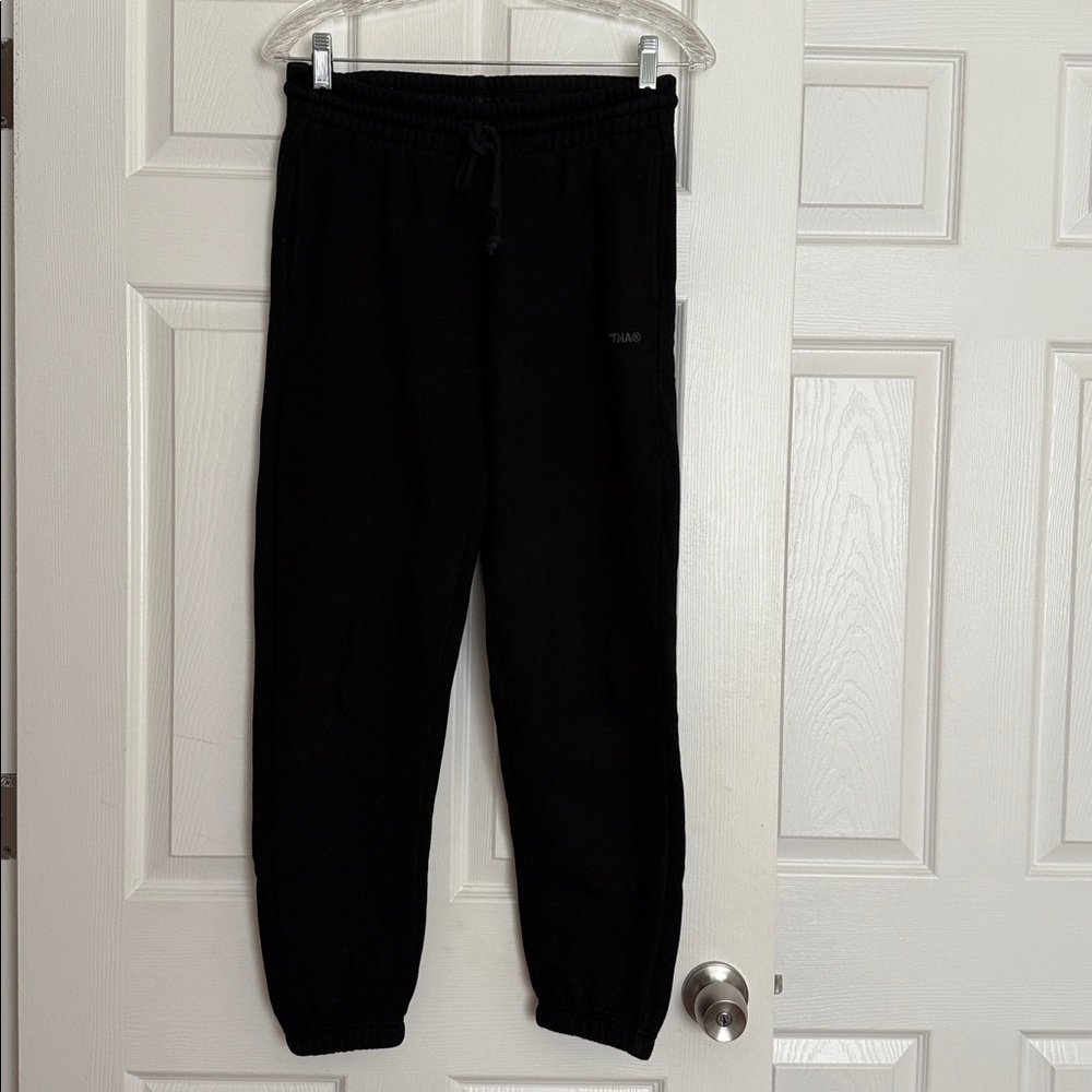Aritzia TNA Black Boyfriend Cozy Fleece Sweatpants Joggers XS